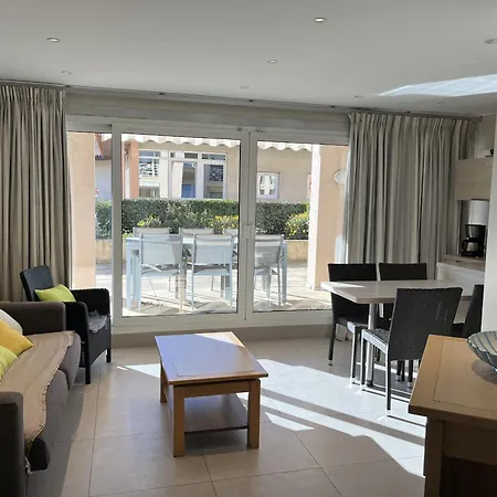 Cap Hermes, T2-3, 40m2, 4-5p, ,grande Terrasse Vu Fréjus