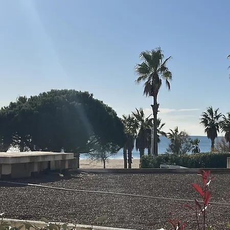 Cap Hermes, T2-3, 40m2, 4-5p, ,grande Terrasse Vu Апартаменты *